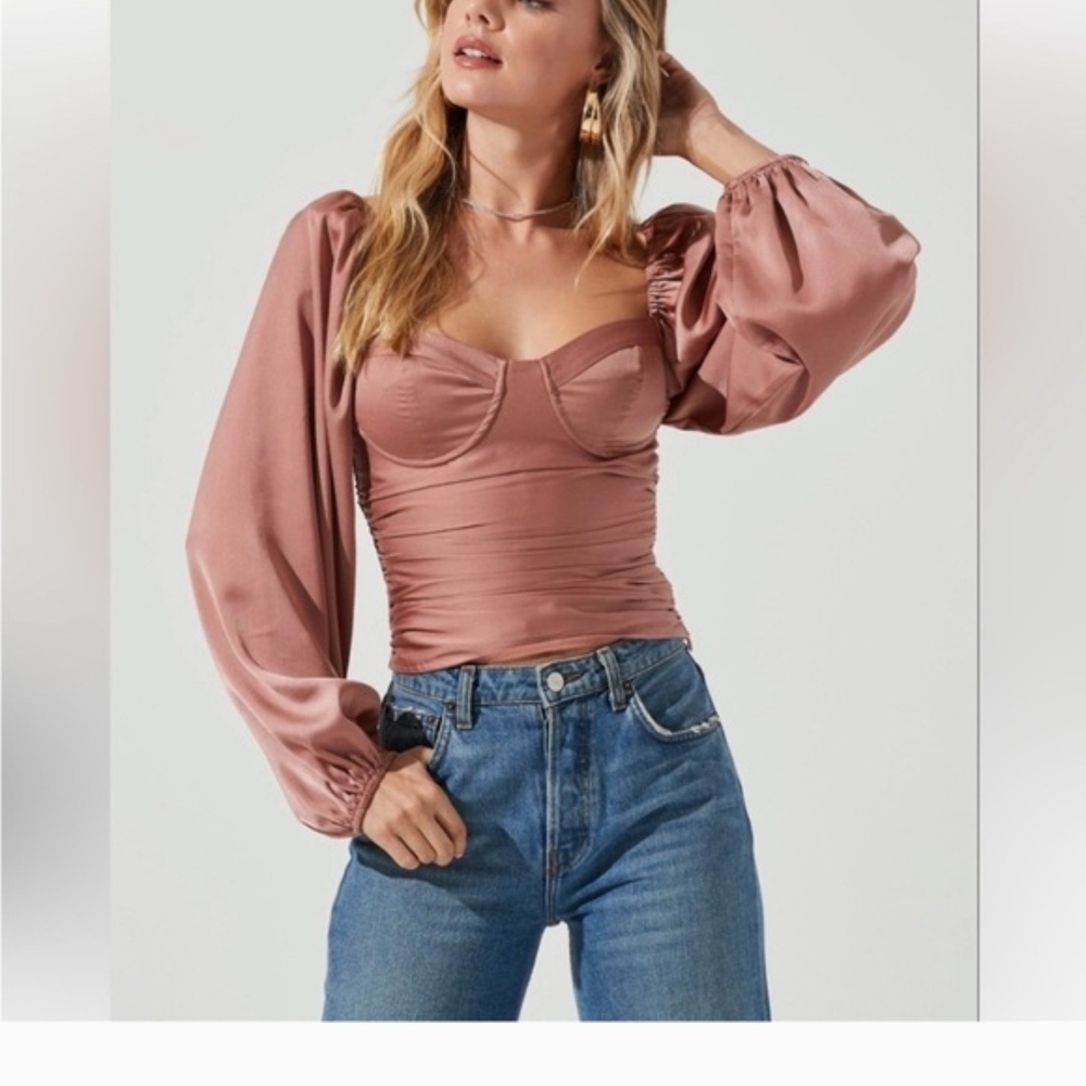 ASTR The Label Long Sleeve Milkmaid Dark Blush